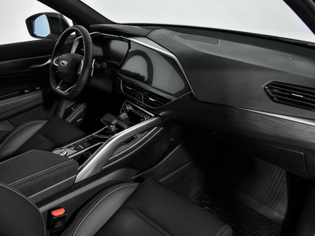 Купить Geely Tugella с пробегом. Фото: #13