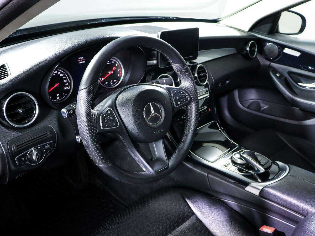 Купить Mercedes-Benz C-Класс с пробегом. Фото: #11