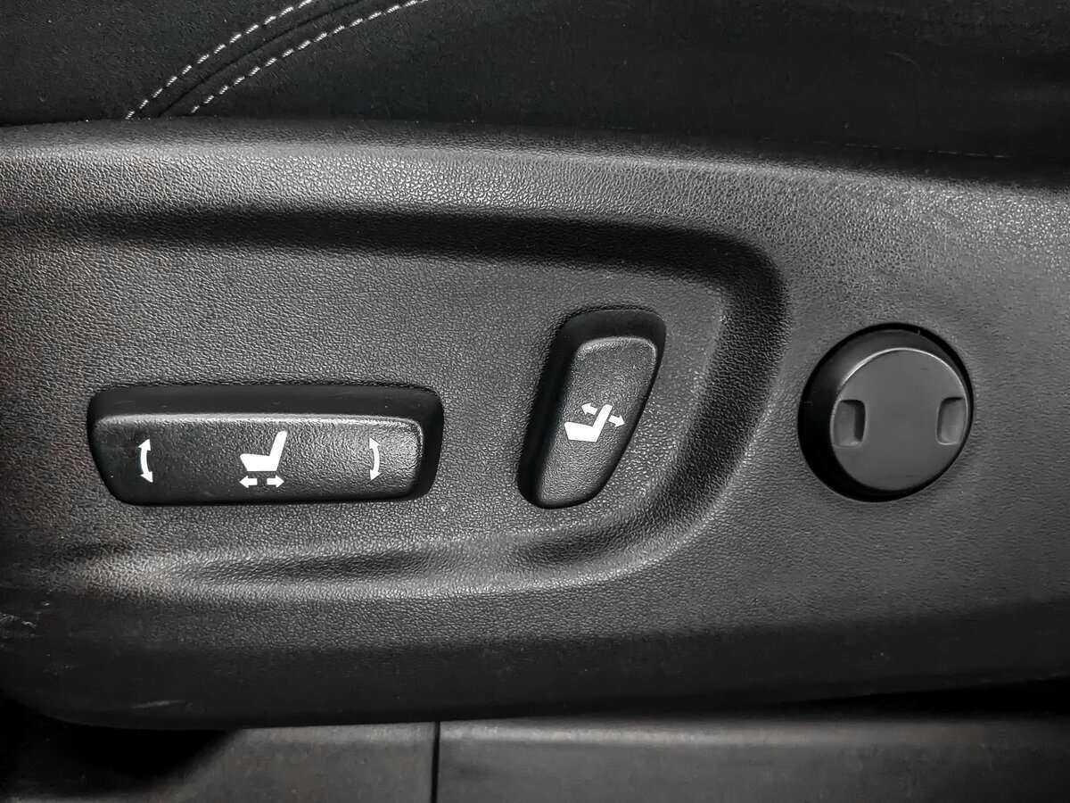 Купить Toyota Land Cruiser Prado с пробегом. Фото: #16