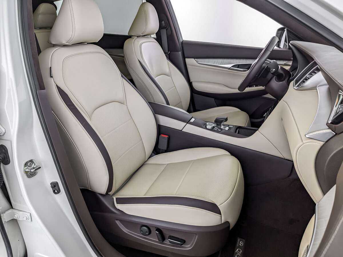 Купить Infiniti QX50 с пробегом. Фото: #23