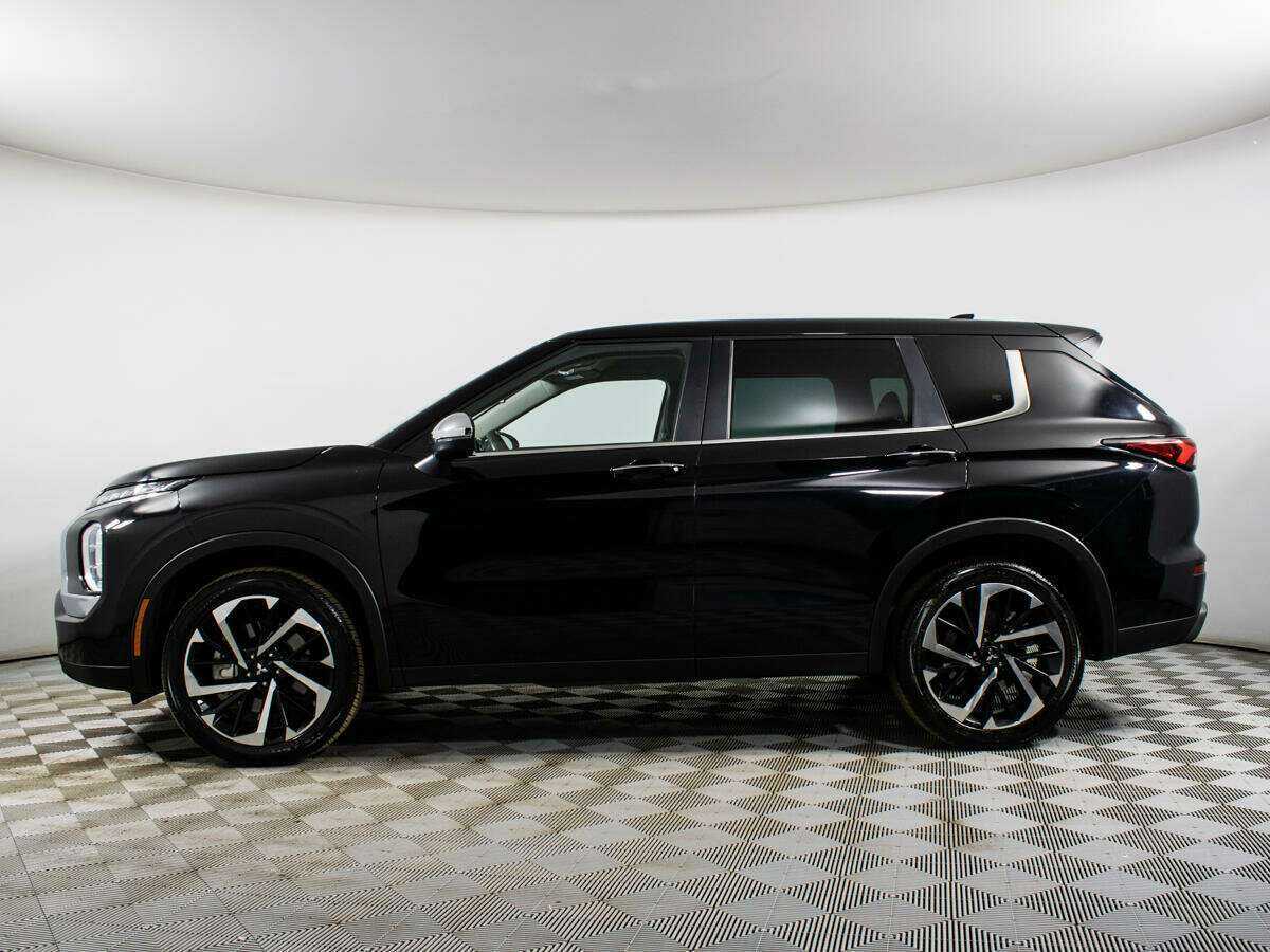 Купить Mitsubishi Outlander с пробегом. Фото: #7