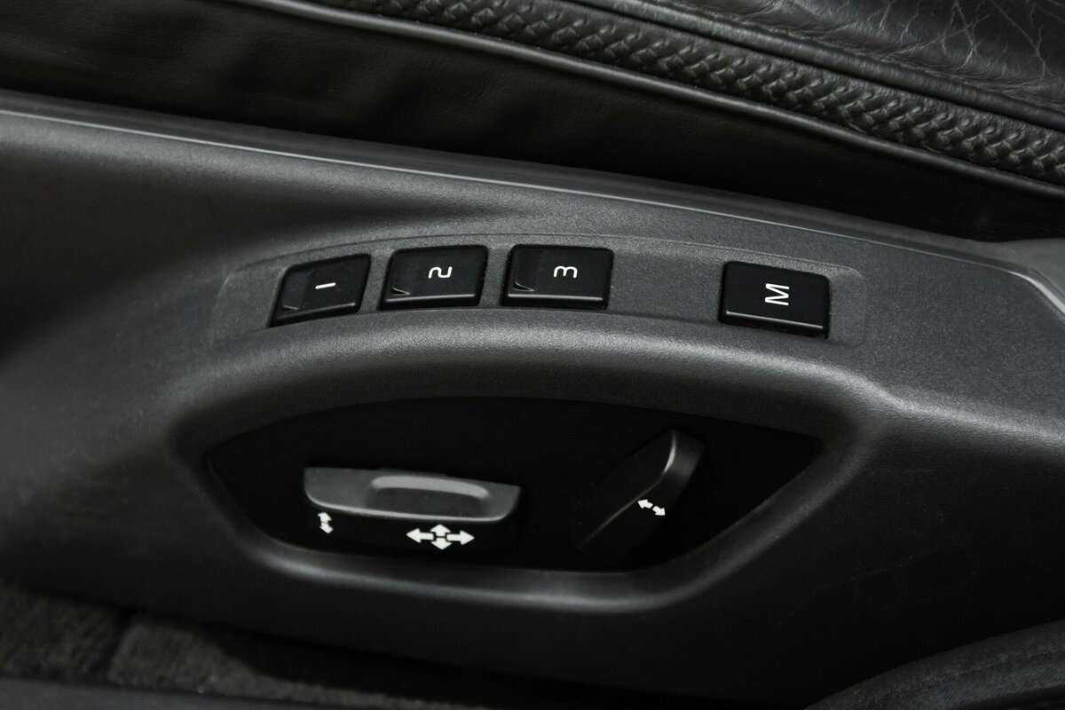 Купить Volvo XC70 с пробегом. Фото: #7