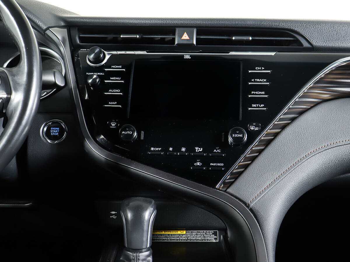 Купить Toyota Camry с пробегом. Фото: #13