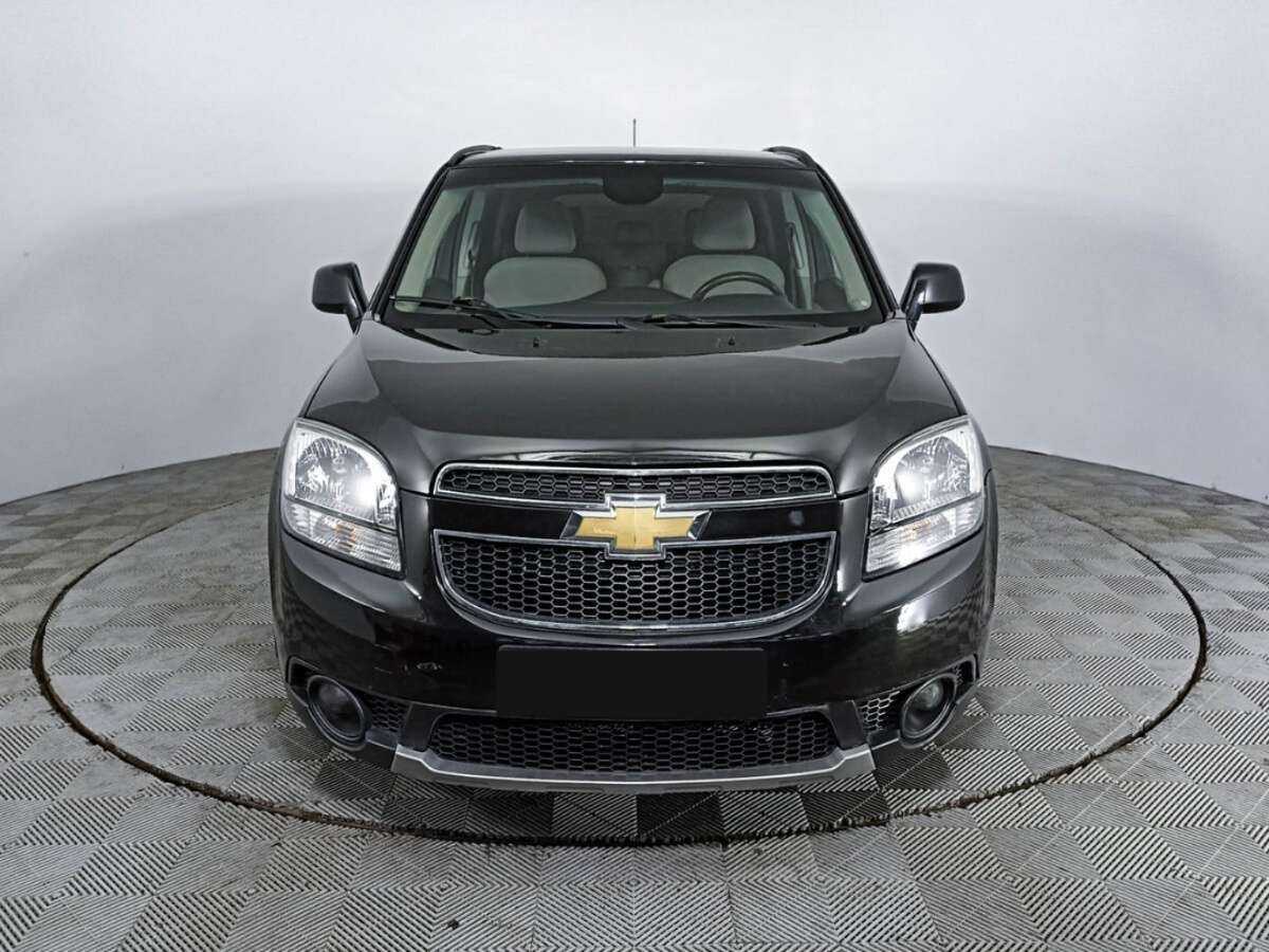 Купить Chevrolet Orlando с пробегом. Фото: #1
