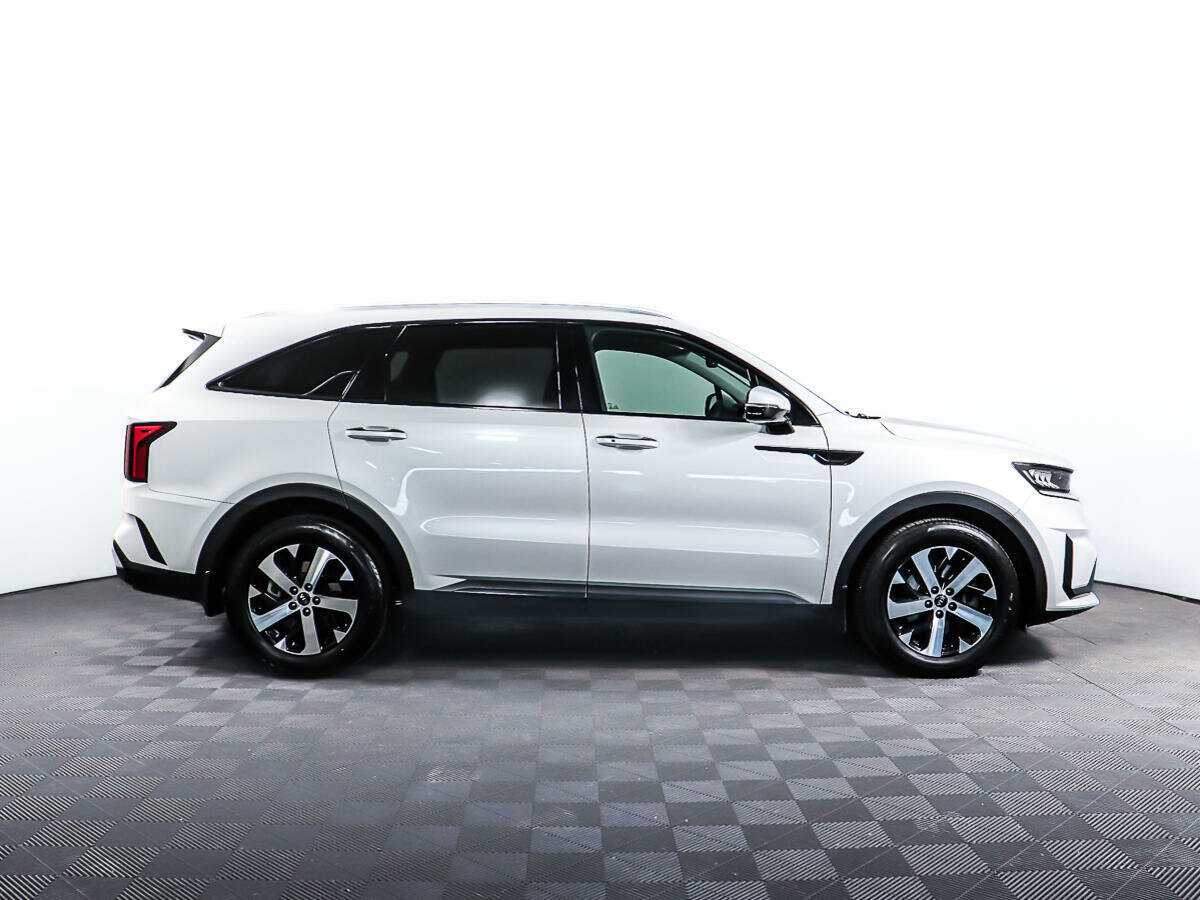 Купить Kia Sorento с пробегом. Фото: #3