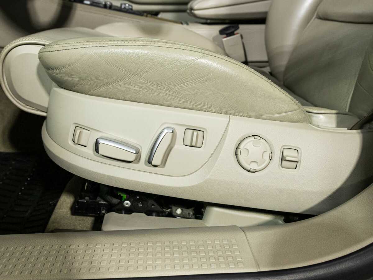 Купить Audi A8 с пробегом. Фото: #15