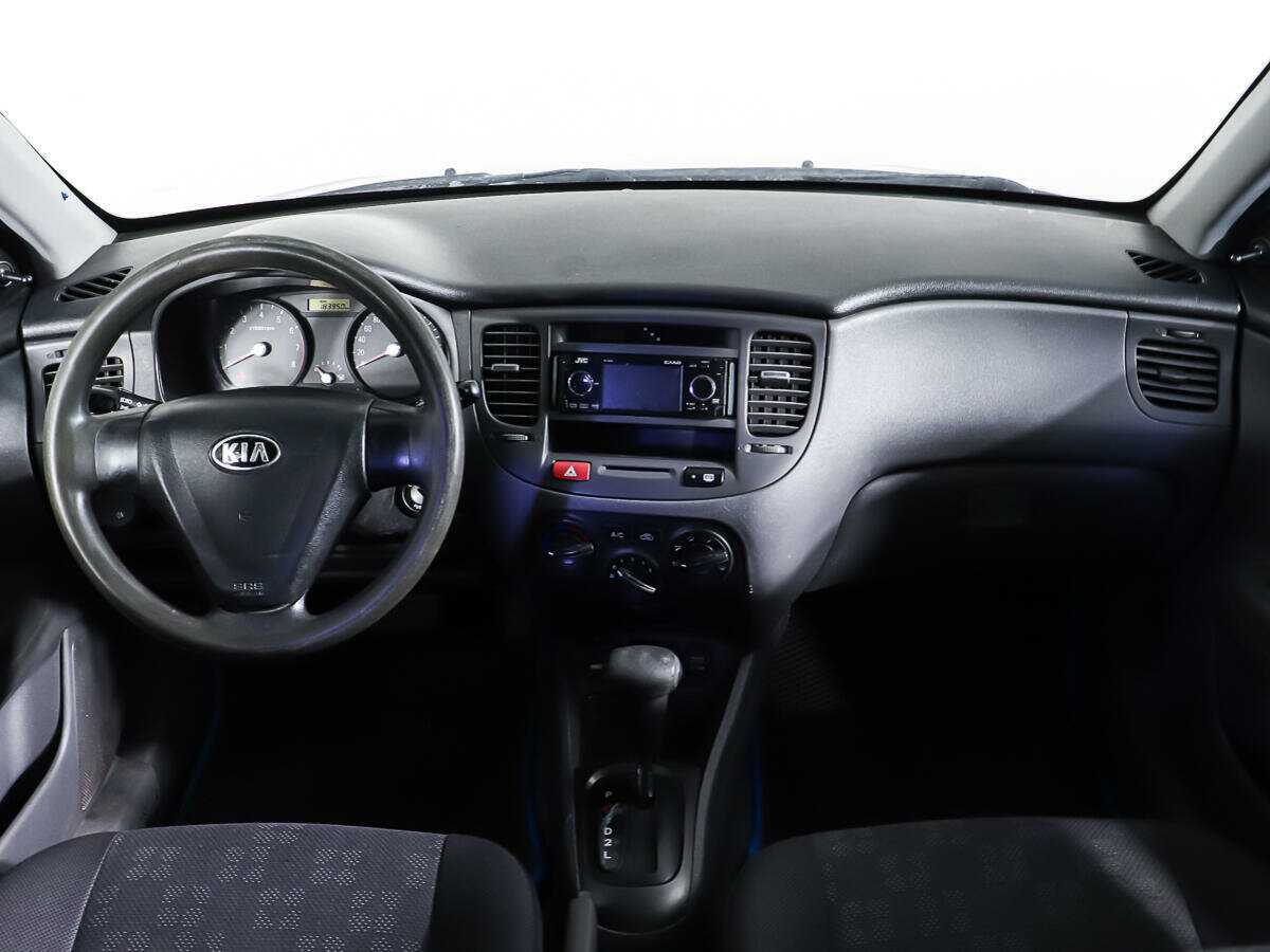 Купить Kia Rio с пробегом. Фото: #10