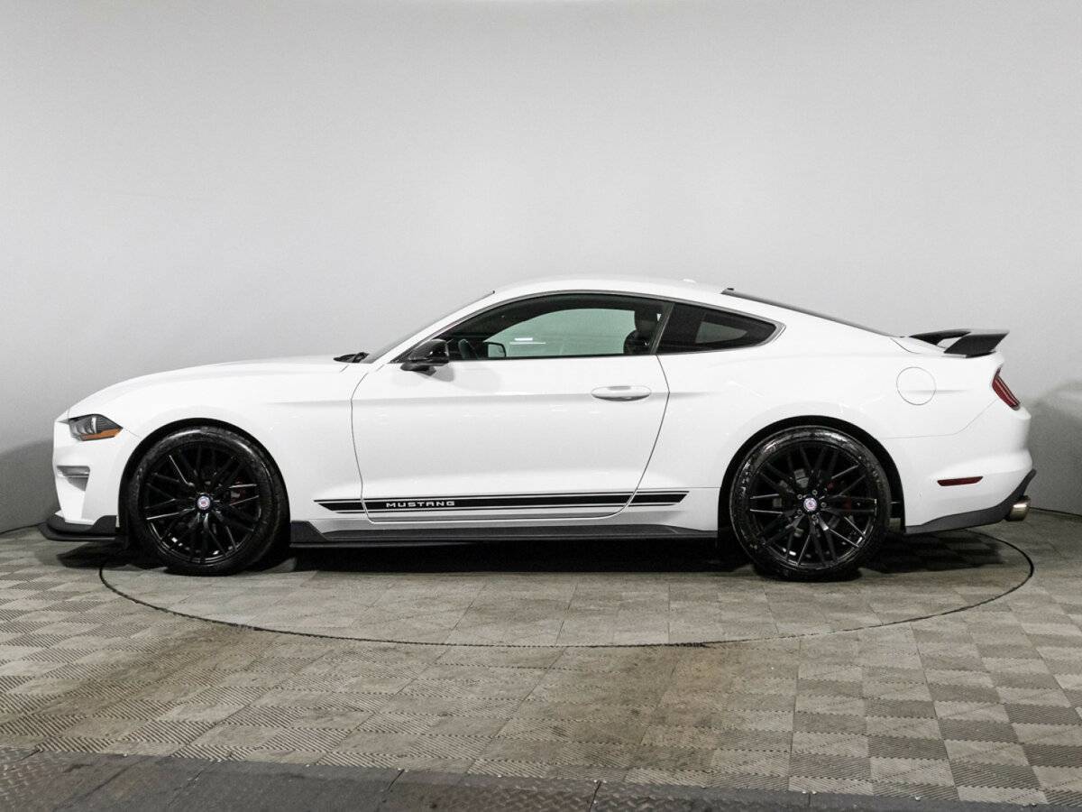 Купить Ford Mustang с пробегом. Фото: #7