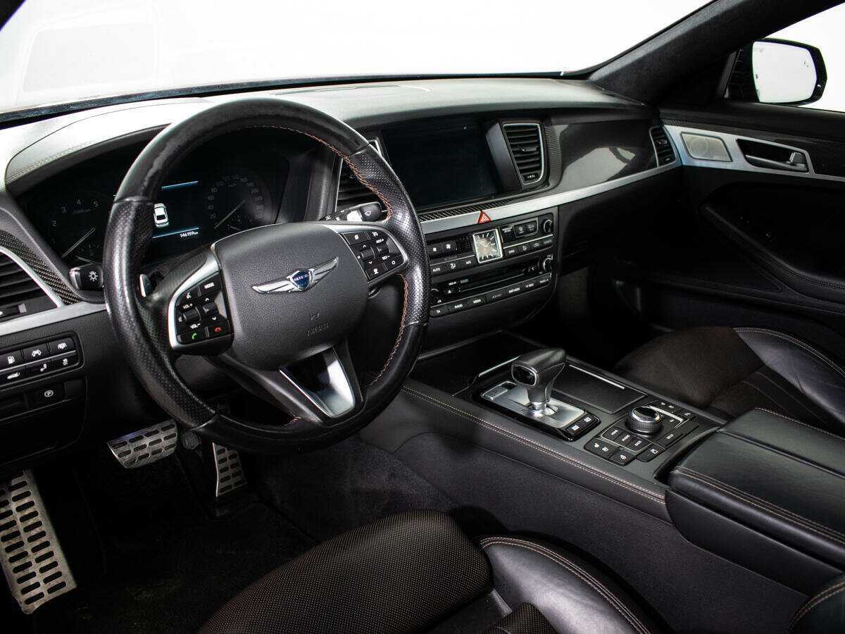 Купить Genesis G80 с пробегом. Фото: #9