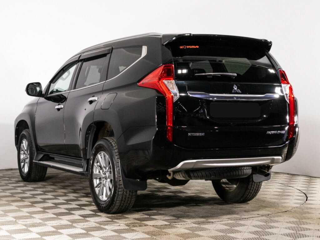 Купить Mitsubishi Pajero Sport с пробегом. Фото: #6