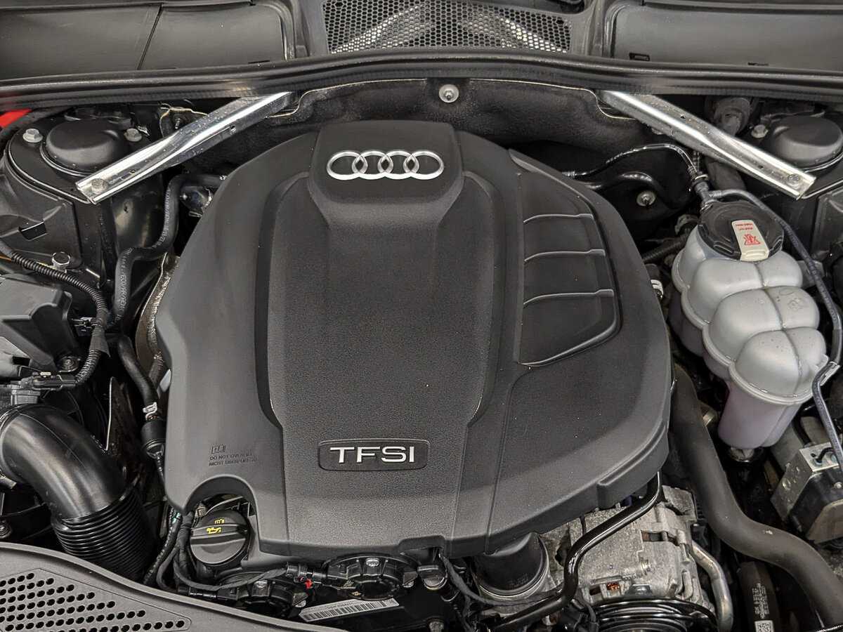 Купить Audi A4 с пробегом. Фото: #8