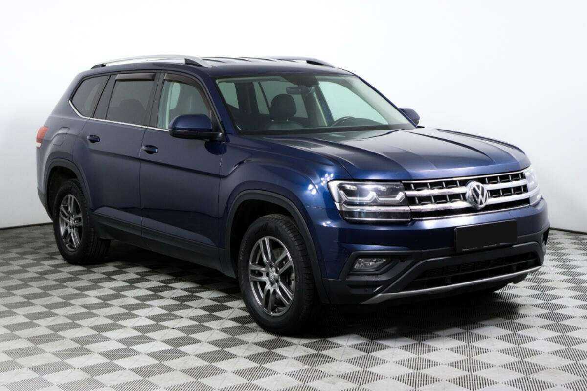 Купить Volkswagen Teramont с пробегом. Фото: #2