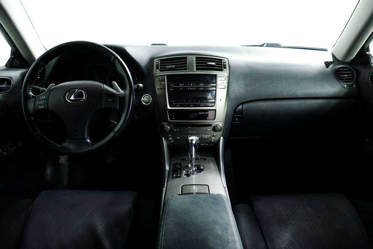 Купить Lexus IS с пробегом. Фото: #10