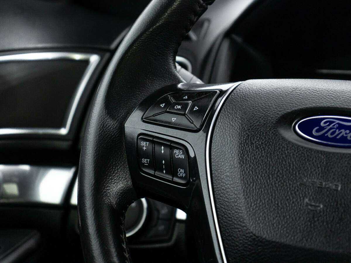 Купить Ford Explorer с пробегом. Фото: #22