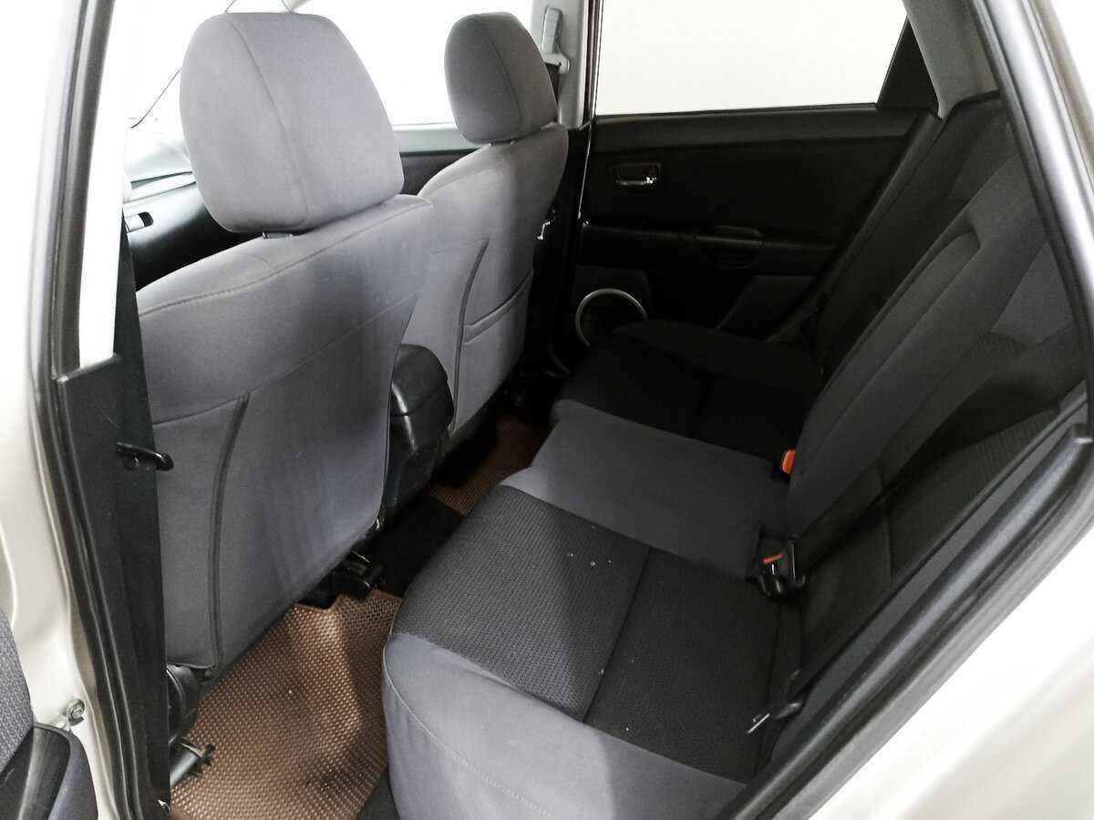 Купить Mazda 3 с пробегом. Фото: #10