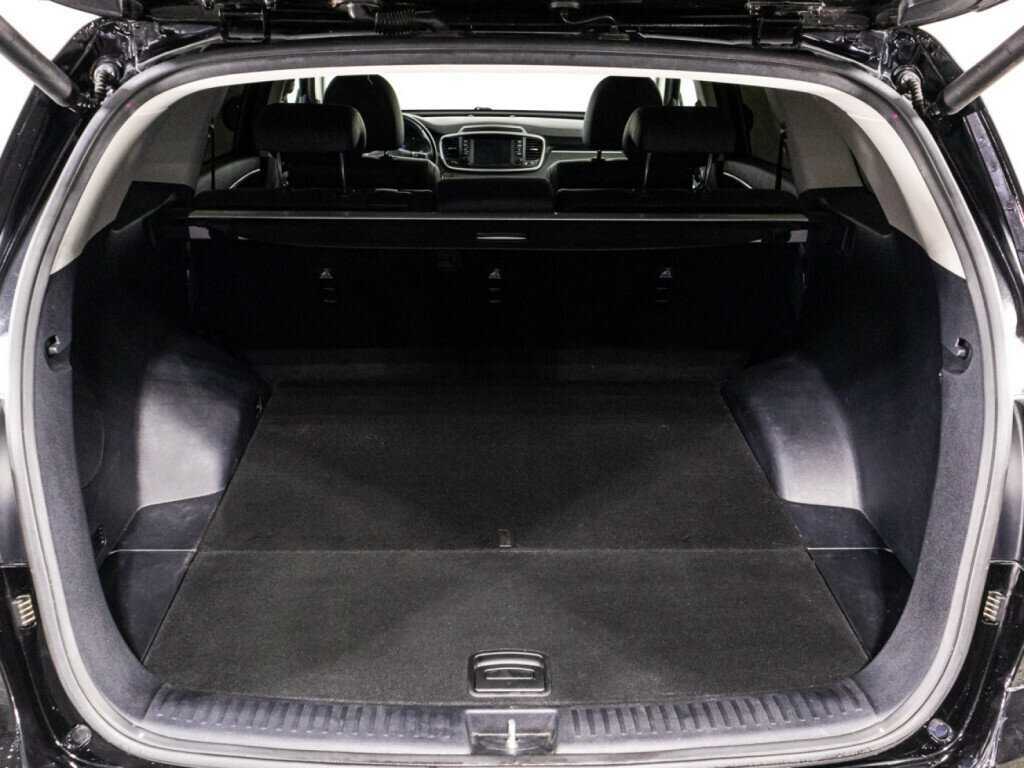 Купить Kia Sorento с пробегом. Фото: #14
