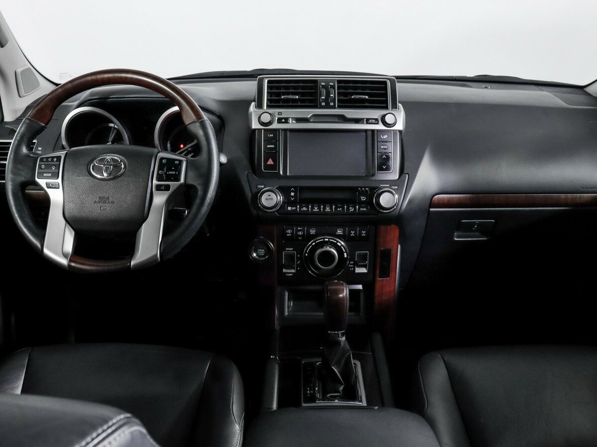 Купить Toyota Land Cruiser Prado с пробегом. Фото: #11