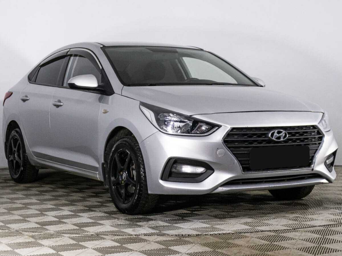 Купить Hyundai Solaris с пробегом. Фото: #2