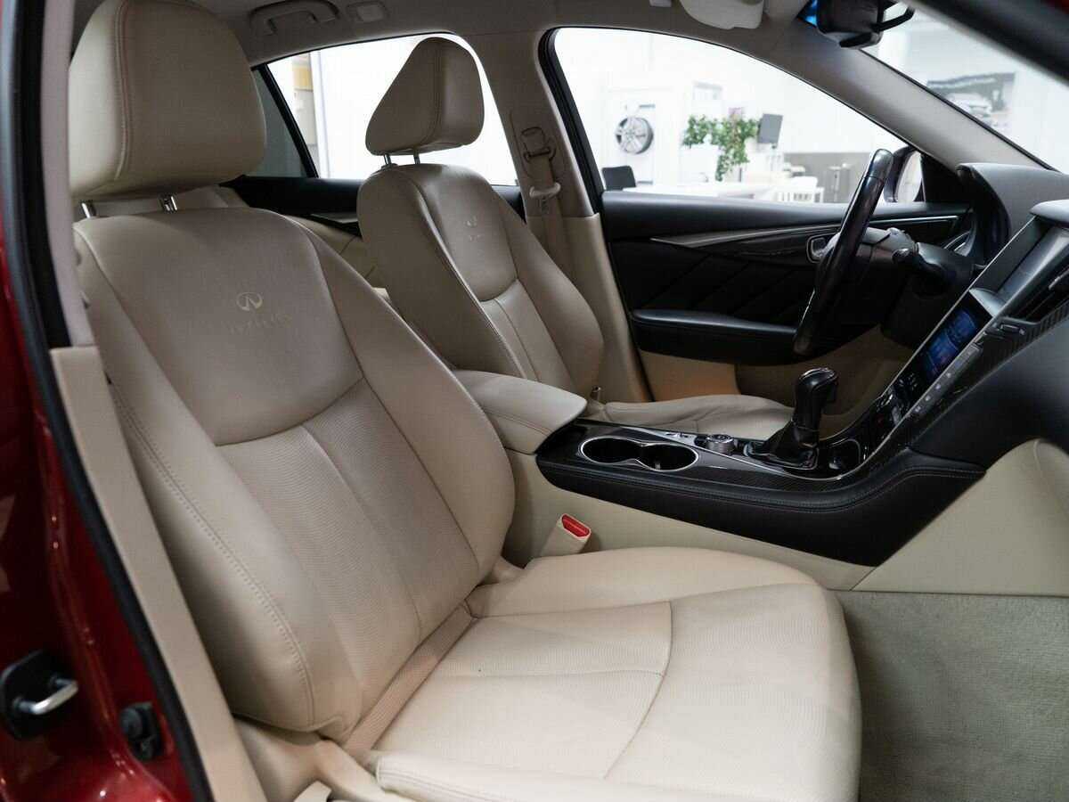 Купить Infiniti Q50 с пробегом. Фото: #8