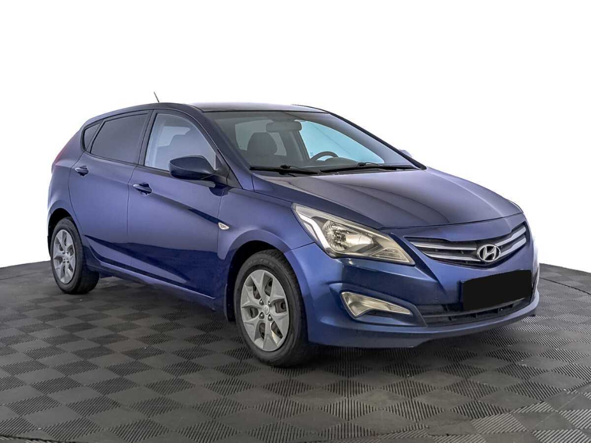 Купить Hyundai Solaris с пробегом. Фото: #2