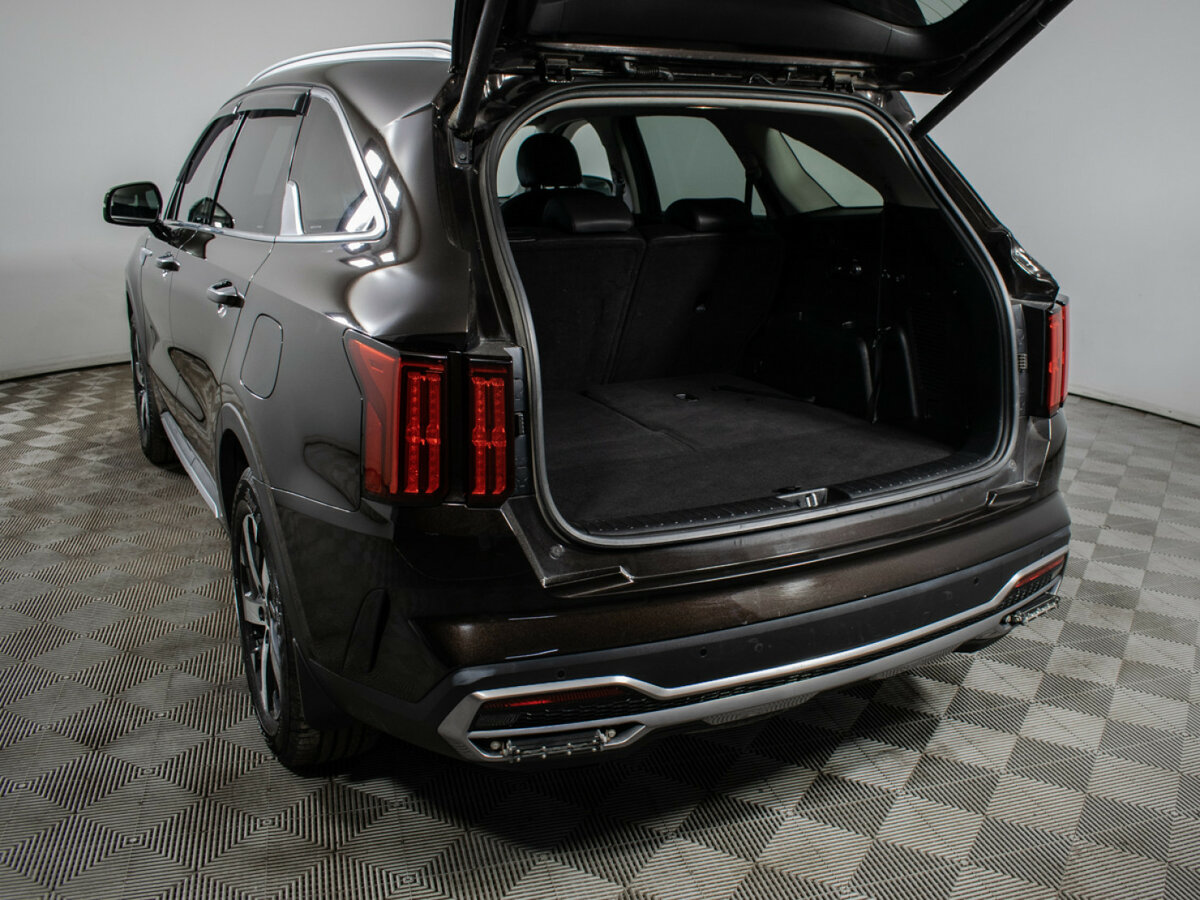 Купить Kia Sorento с пробегом. Фото: #16