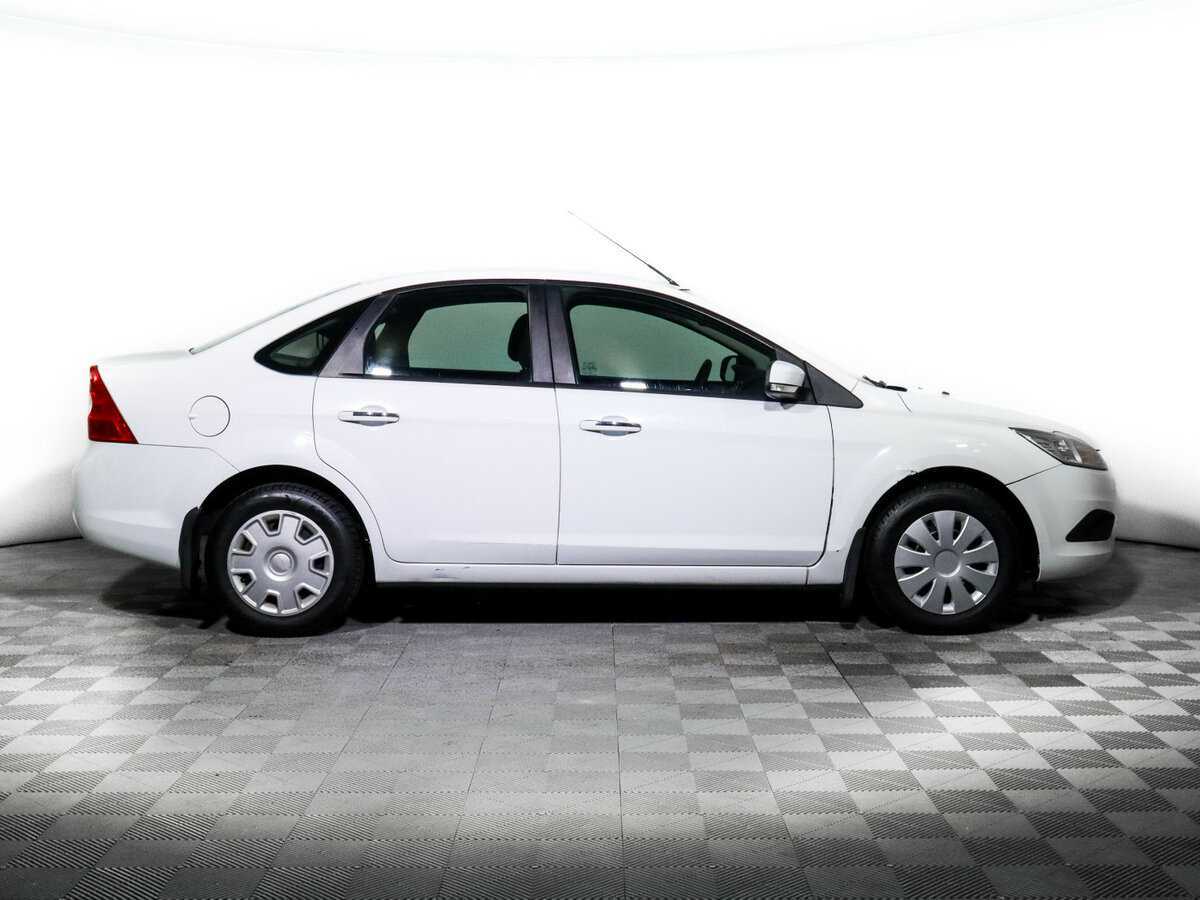 Купить Ford Focus с пробегом. Фото: #3