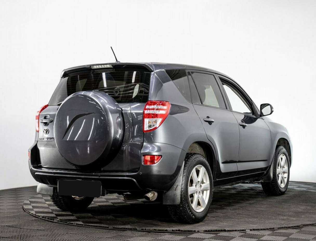 Купить Toyota RAV4 с пробегом. Фото: #5