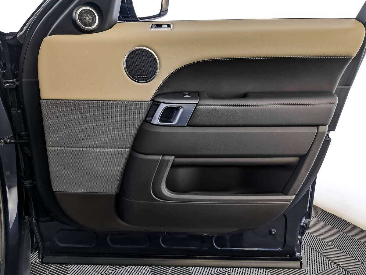 Купить Land Rover Range Rover Sport с пробегом. Фото: #19