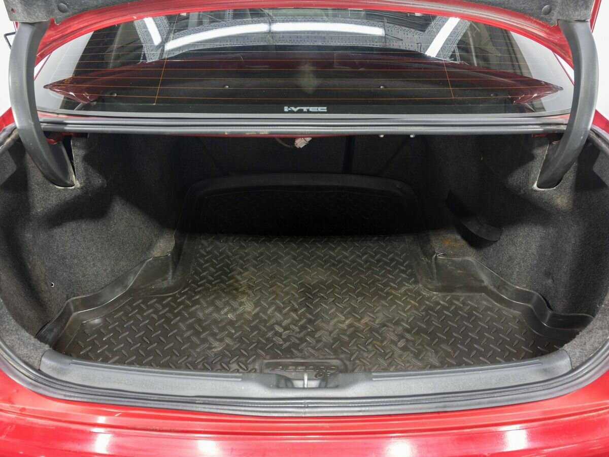 Купить Honda Accord с пробегом. Фото: #19