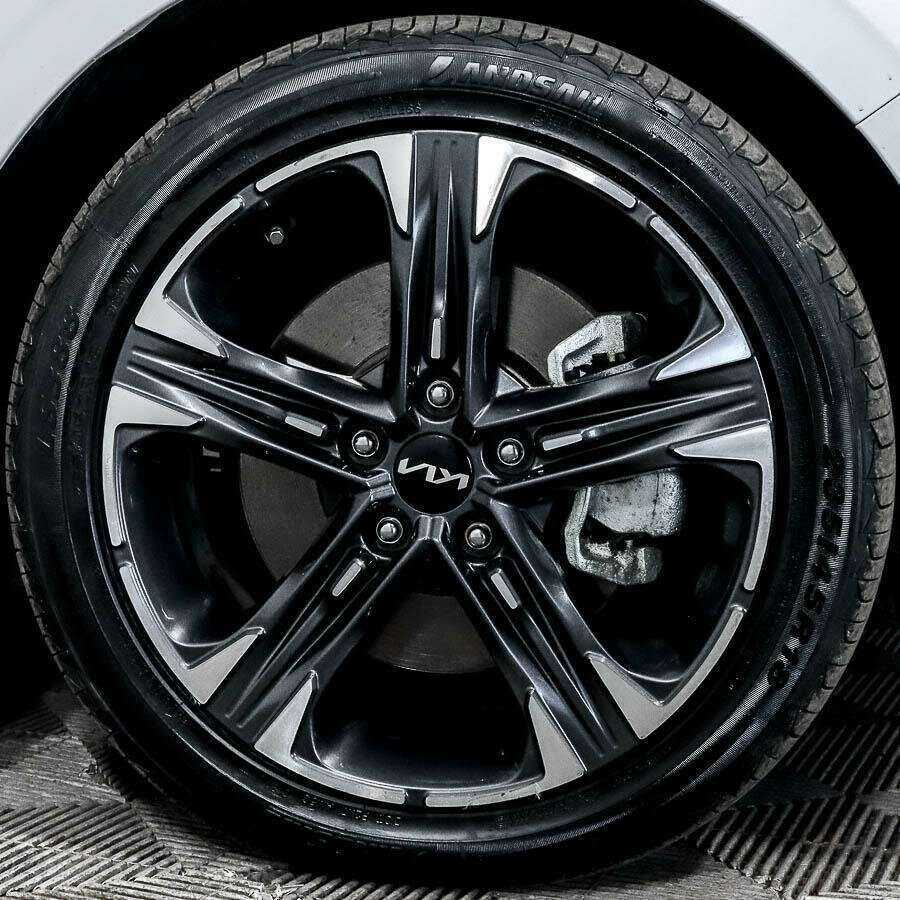 Купить Kia K5 с пробегом. Фото: #15
