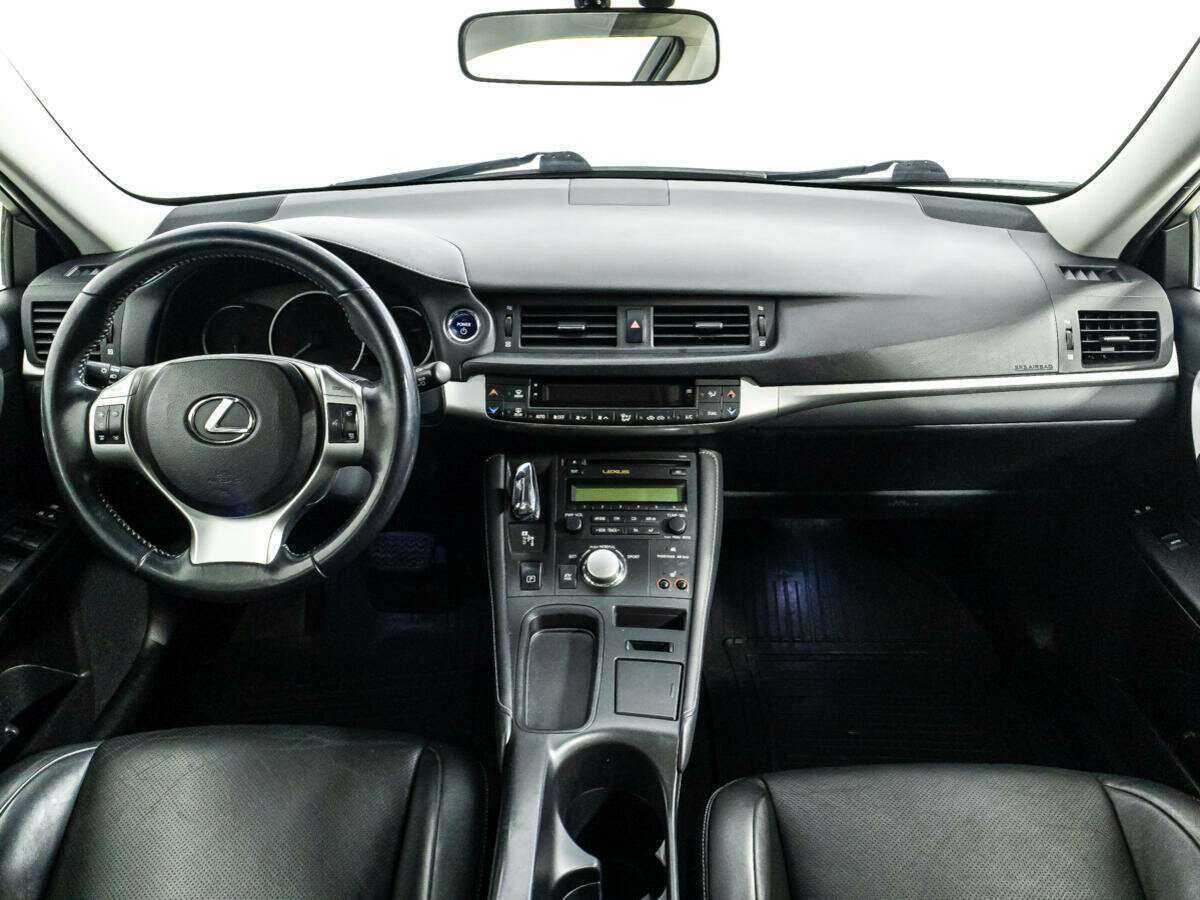 Купить Lexus CT с пробегом. Фото: #12