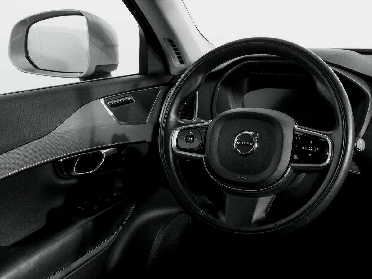 Купить Volvo XC90 с пробегом. Фото: #13