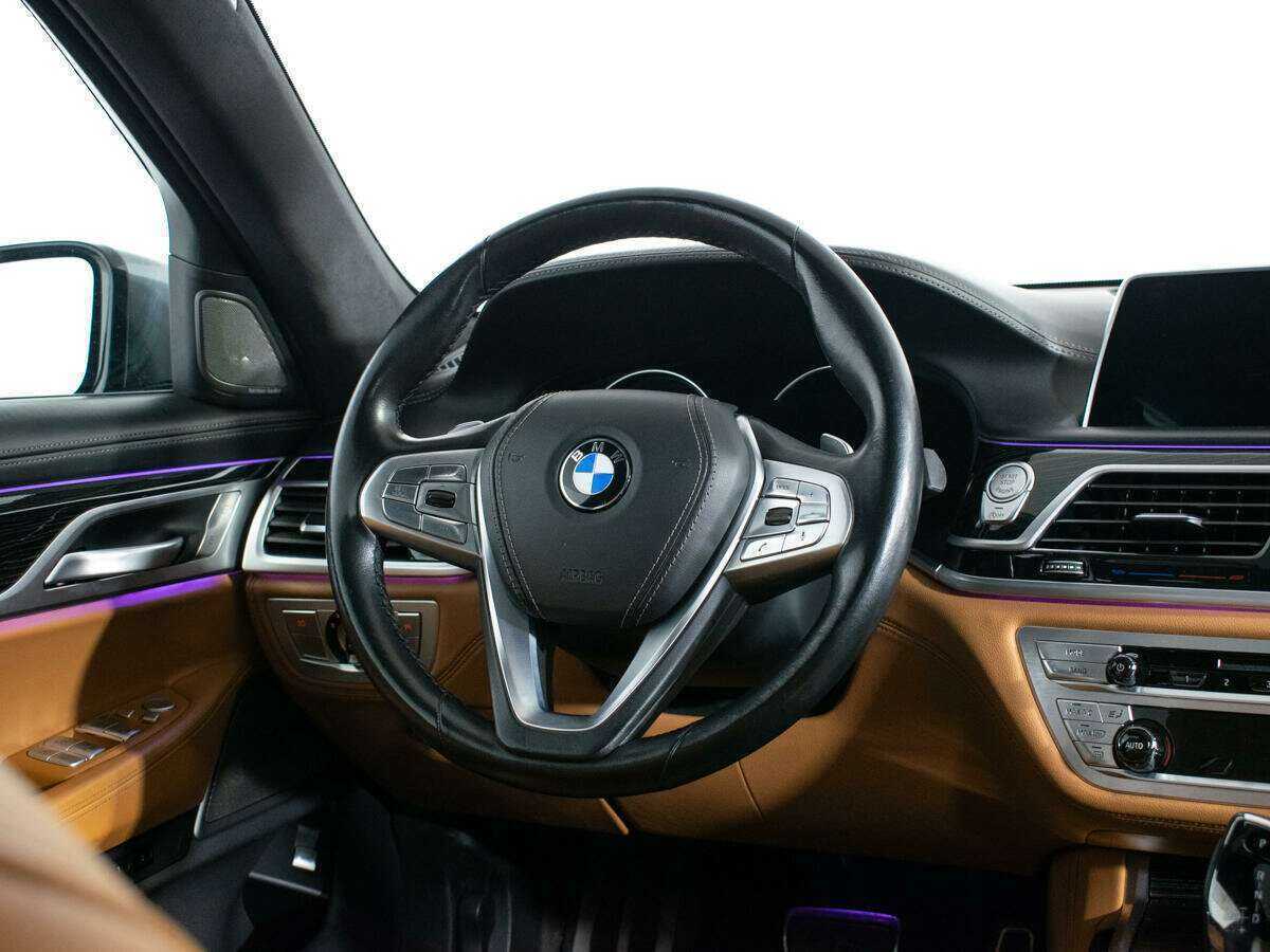 Купить BMW 7 серии с пробегом. Фото: #13