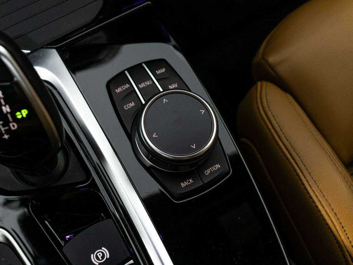 Купить BMW X4 с пробегом. Фото: #23