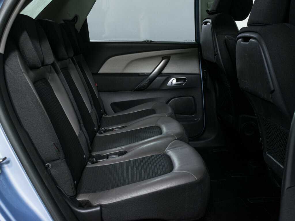 Купить Citroen C4 Picasso с пробегом. Фото: #9