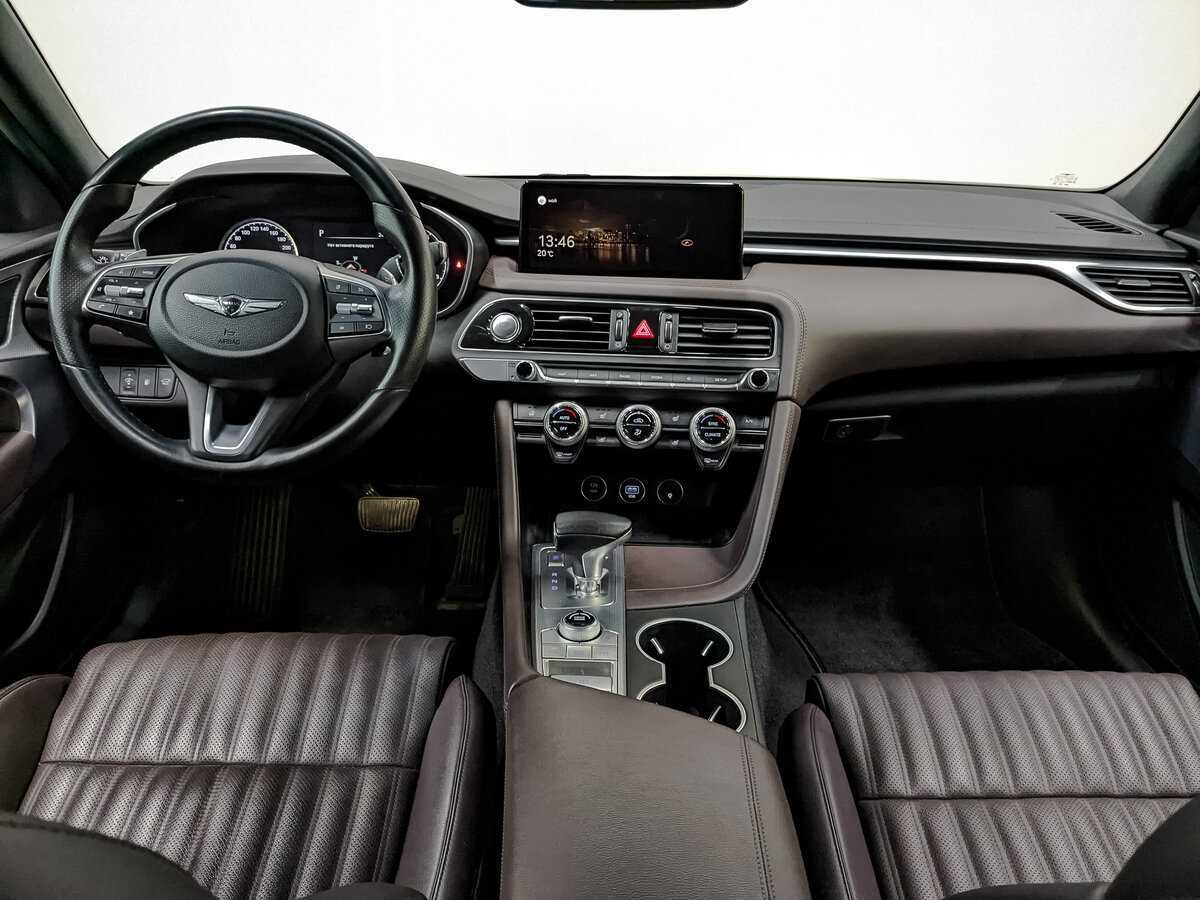 Купить Genesis G70 с пробегом. Фото: #11