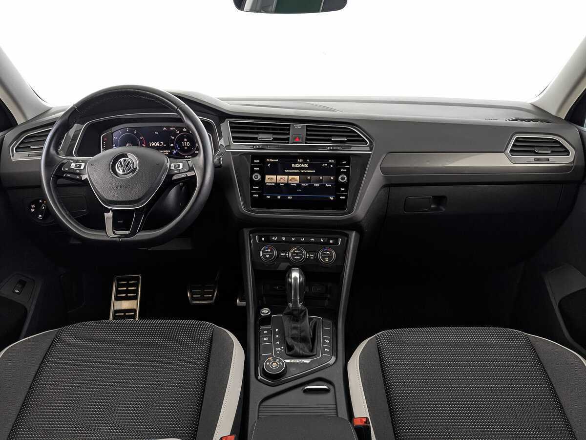 Купить Volkswagen Tiguan с пробегом. Фото: #12
