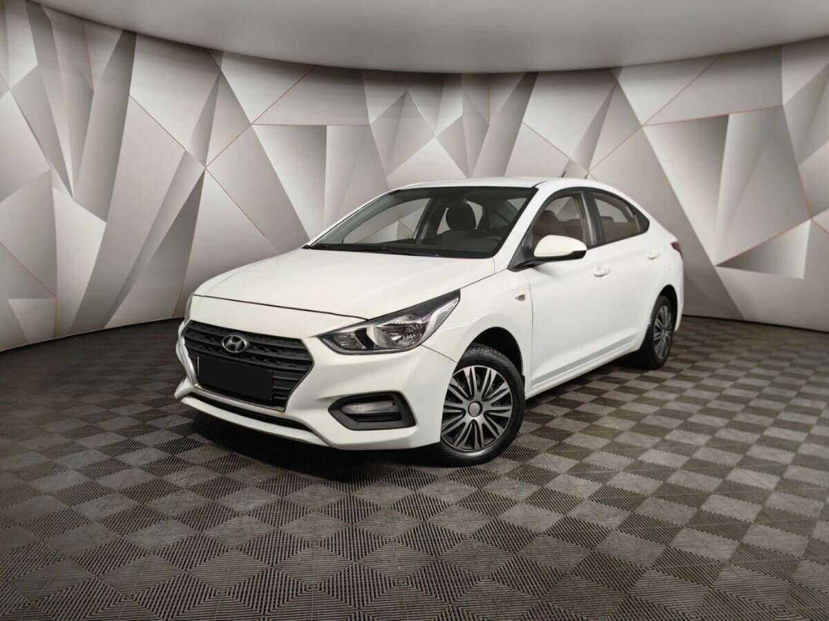 Купить Hyundai Solaris с пробегом. Фото: #0