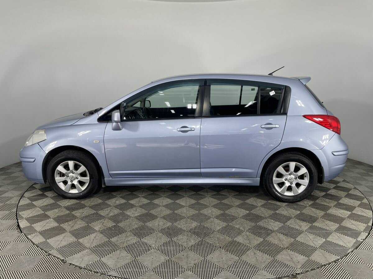 Купить Nissan Tiida с пробегом. Фото: #4
