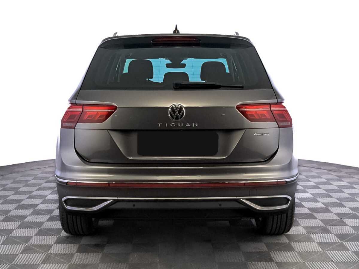 Купить Volkswagen Tiguan с пробегом. Фото: #5