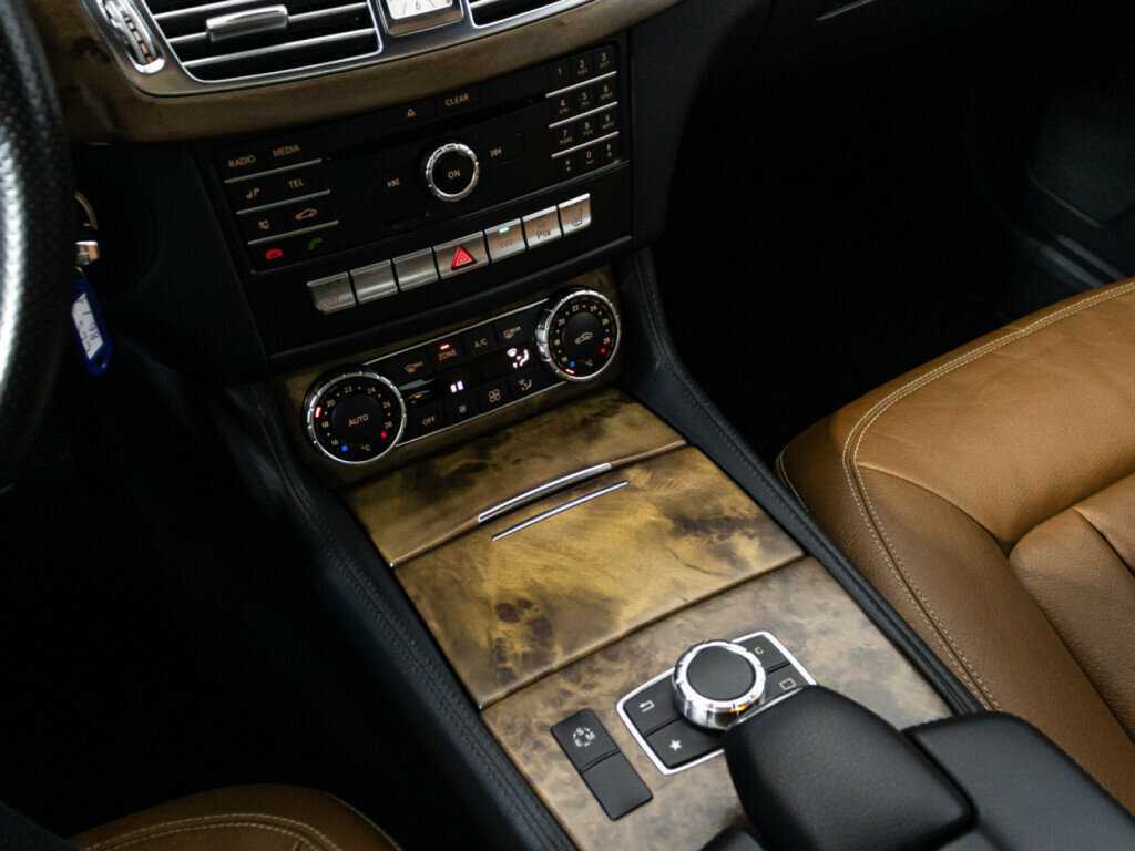 Купить Mercedes-Benz CLS с пробегом. Фото: #18