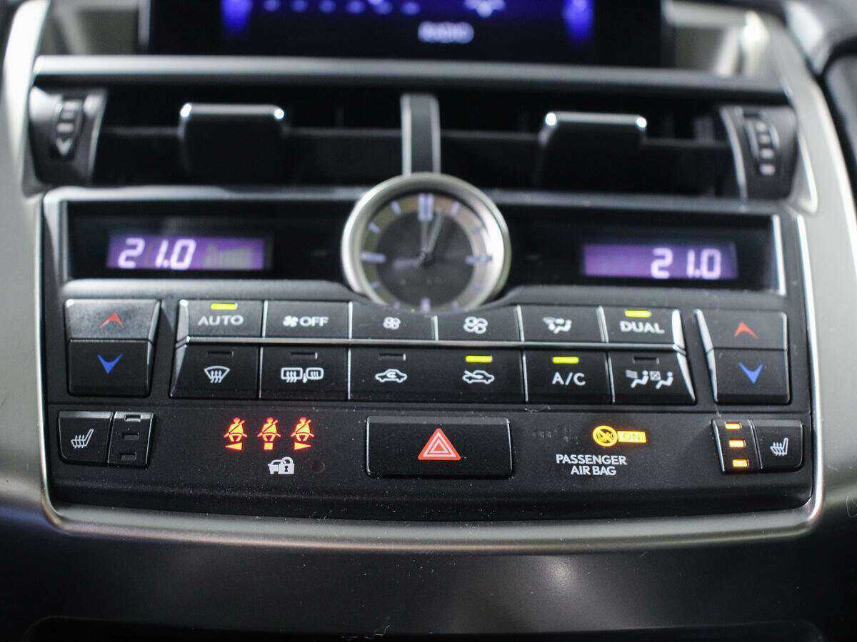 Купить Lexus NX с пробегом. Фото: #15