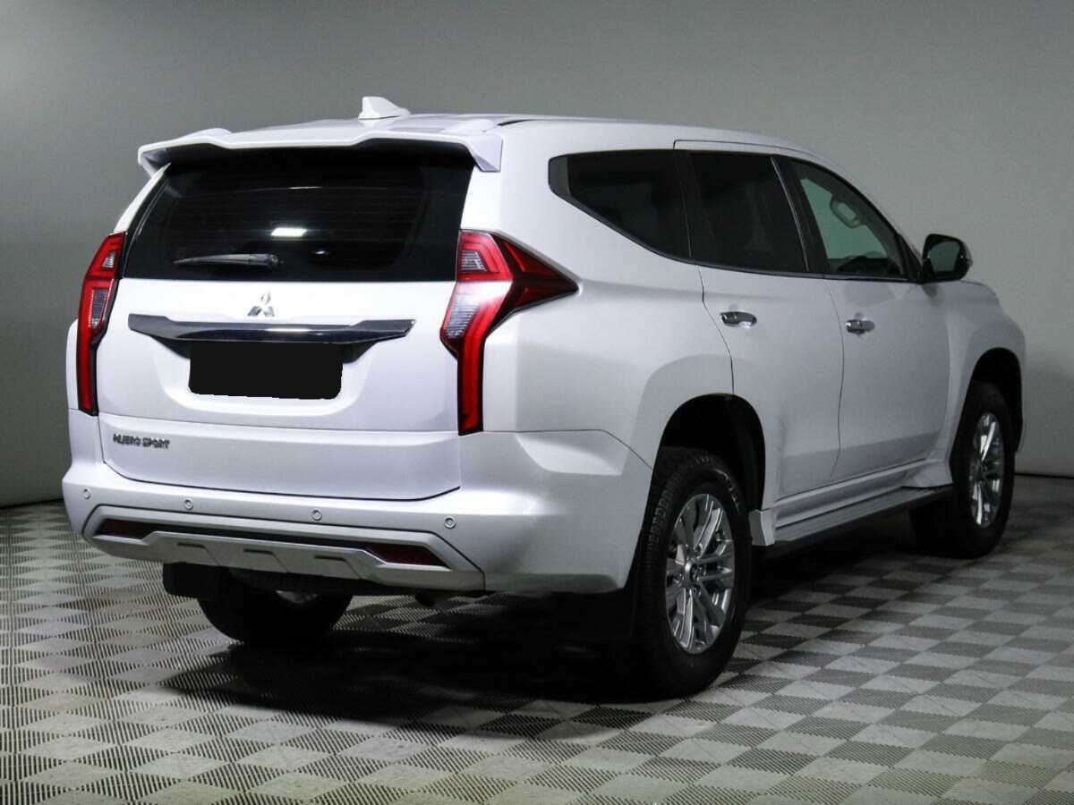 Купить Mitsubishi Pajero Sport с пробегом. Фото: #3