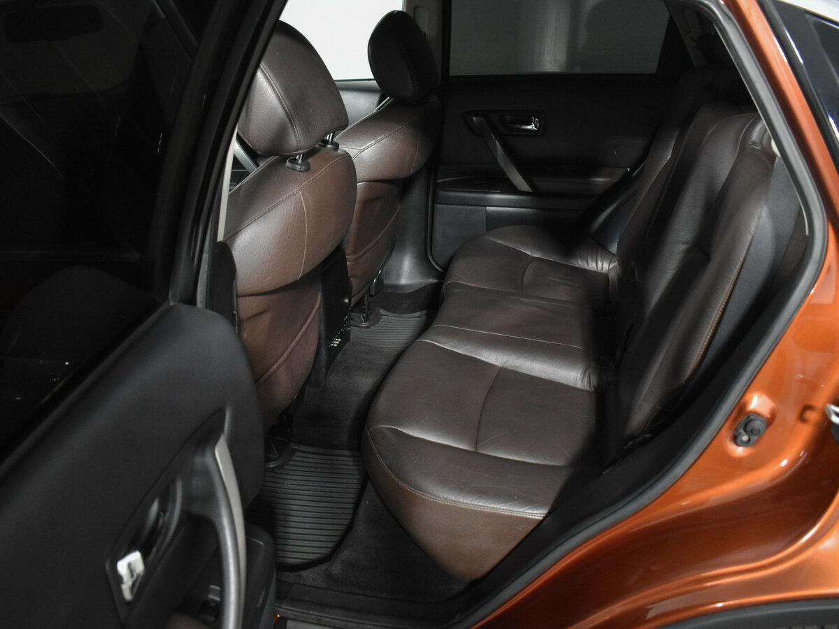 Купить Infiniti FX с пробегом. Фото: #11