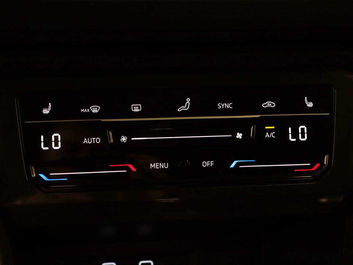 Купить Volkswagen Tiguan с пробегом. Фото: #18