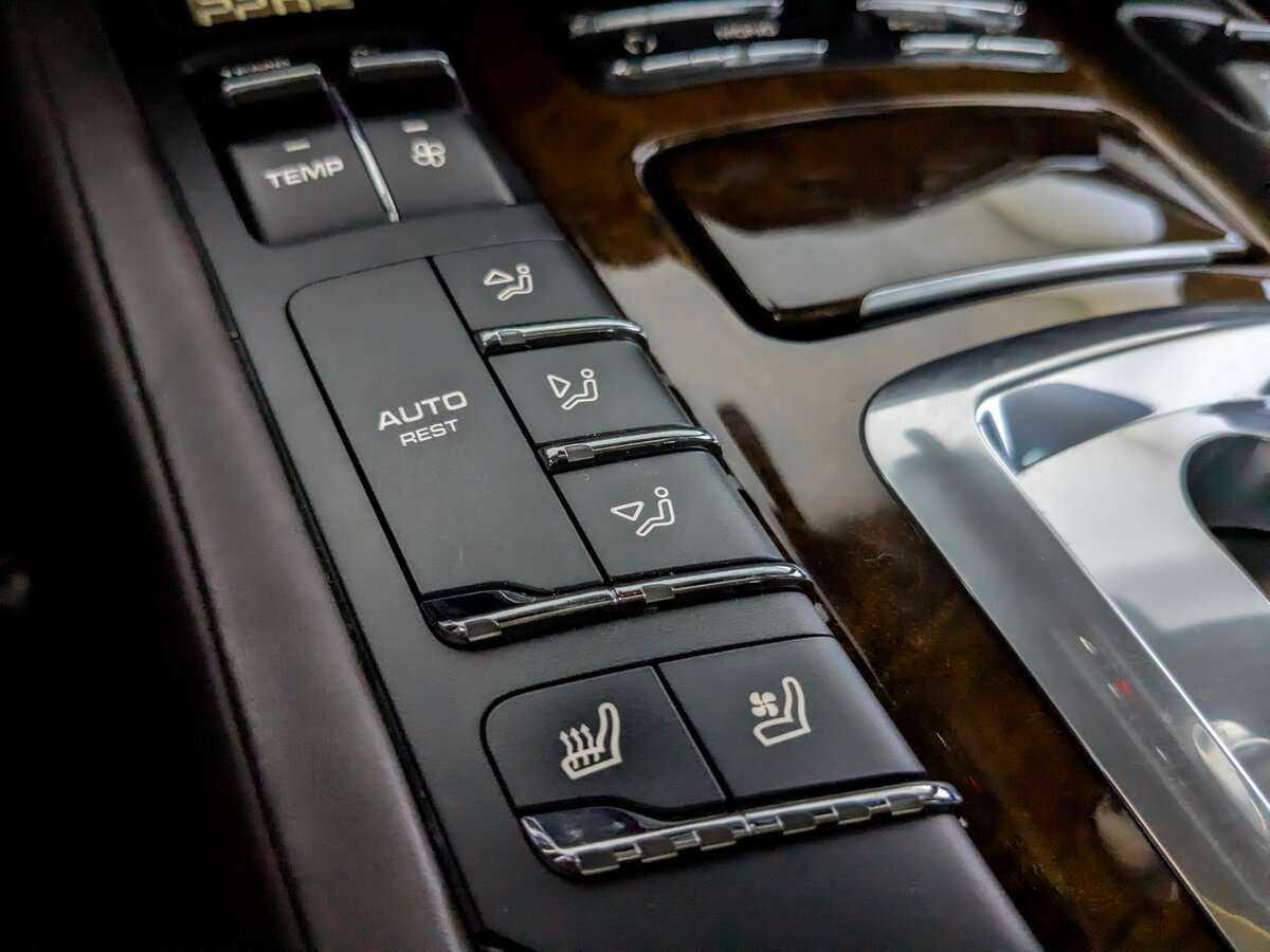 Купить Porsche Cayenne с пробегом. Фото: #21