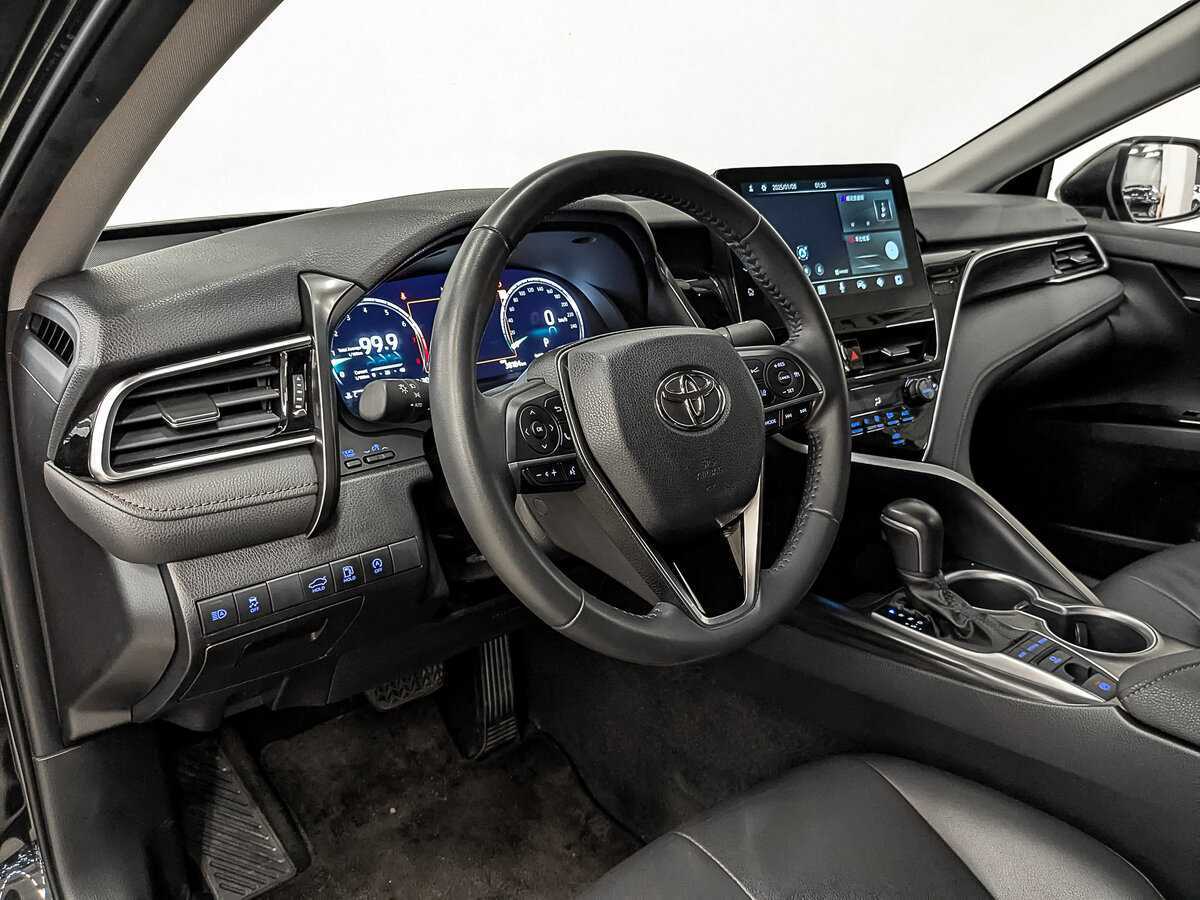 Купить Toyota Camry с пробегом. Фото: #14