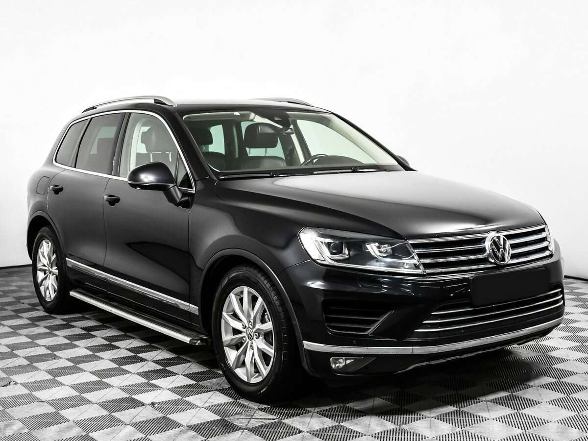 Купить Volkswagen Touareg с пробегом. Фото: #2