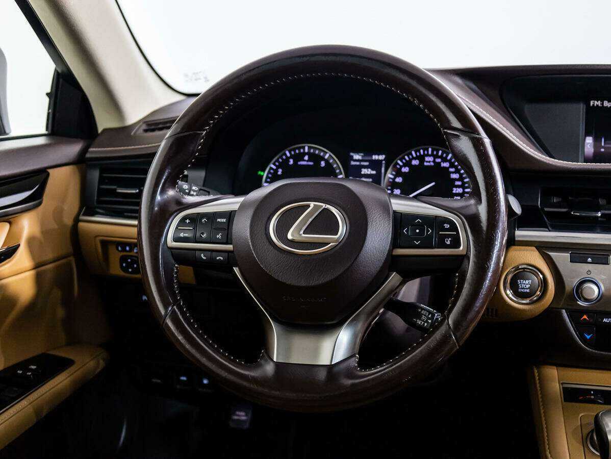Купить Lexus ES с пробегом. Фото: #9