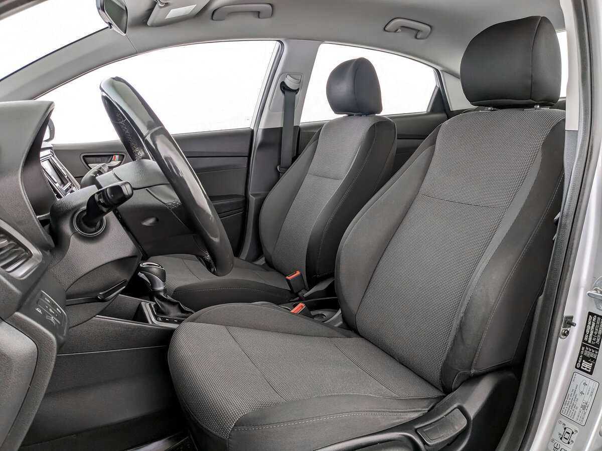 Купить Hyundai Solaris с пробегом. Фото: #19